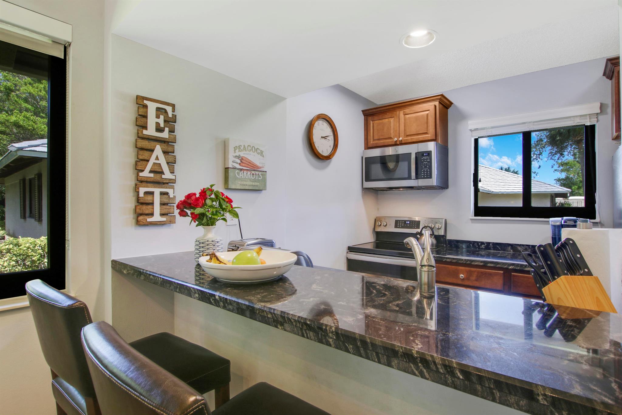 825 Club Drive, Palm Beach Gardens, FL, 33418 825 Club Drive, Palm Beach Gardens, FL, 33418