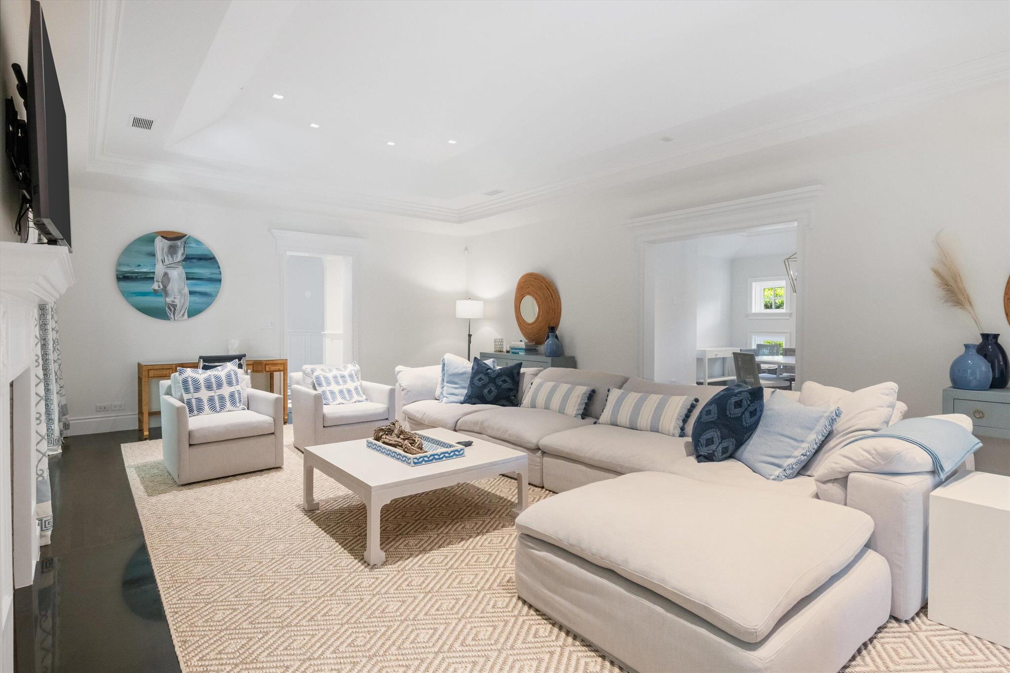 750 S County Road, Palm Beach, FL, 33480 750 S County Road, Palm Beach, FL, 33480
