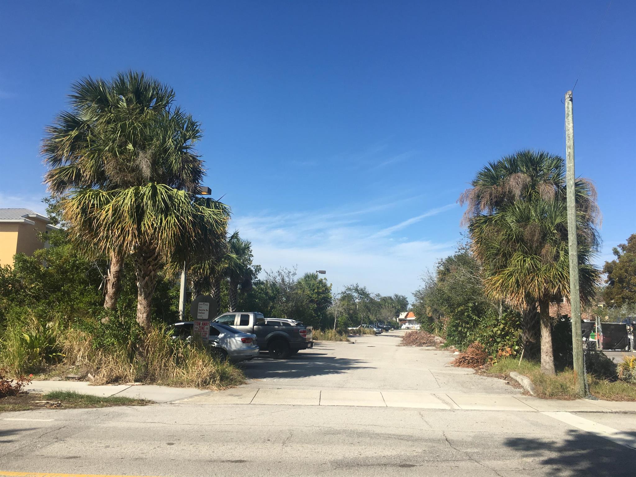 306 NE 2nd Street, Delray Beach, FL, 33483 306 NE 2nd Street, Delray Beach, FL, 33483