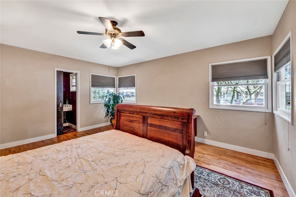 1135 W 10th Street, Santa Ana, CA, 92703