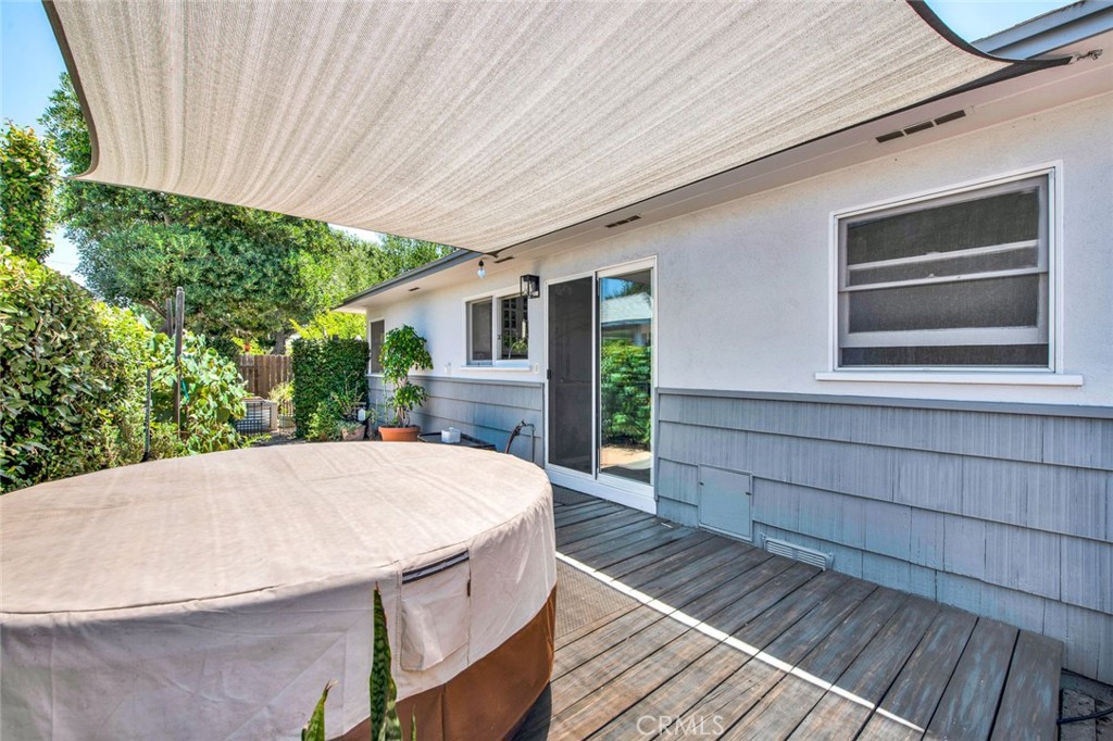 1135 W 10th Street, Santa Ana, CA, 92703