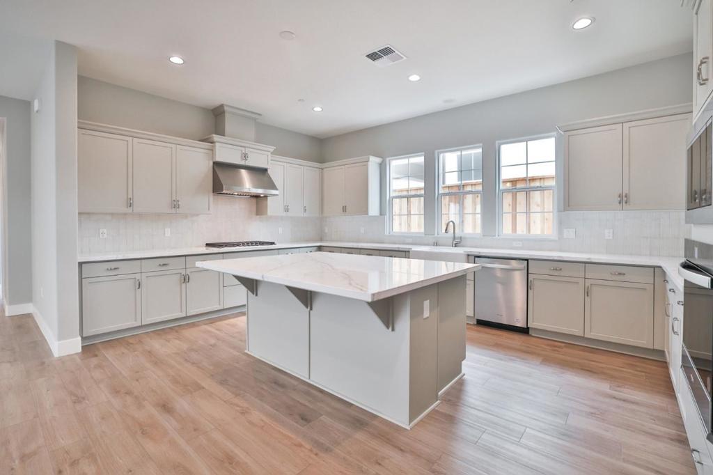 587 Santa Lucia Way, Marina, CA, 93933 587 Santa Lucia Way, Marina, CA, 93933