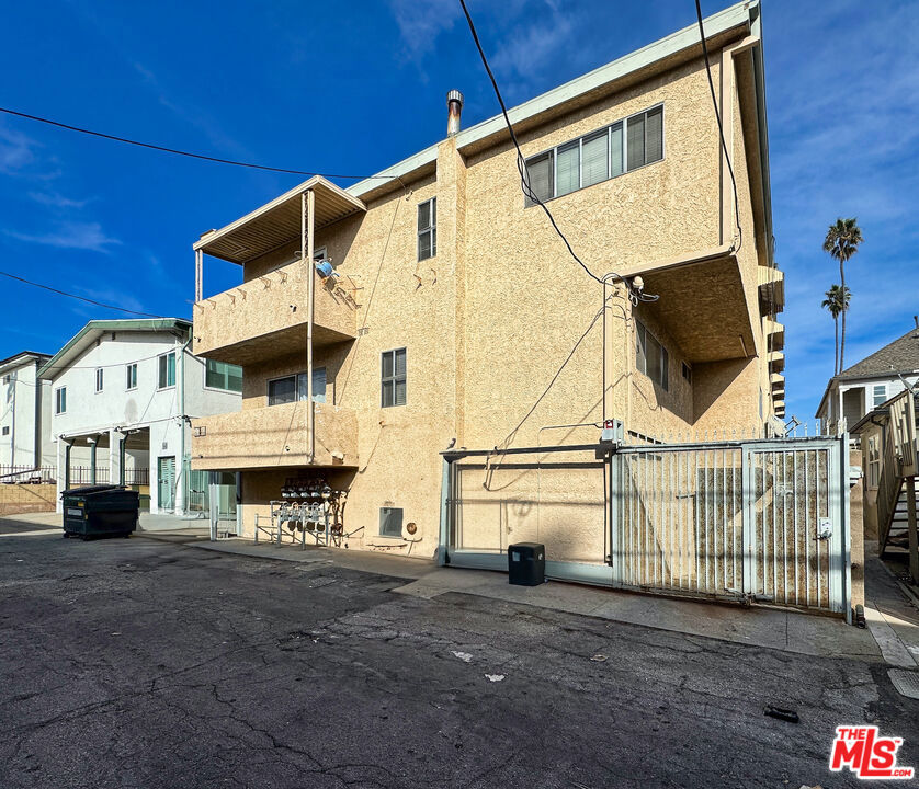 854 9th Street, Santa Monica, CA, 90403