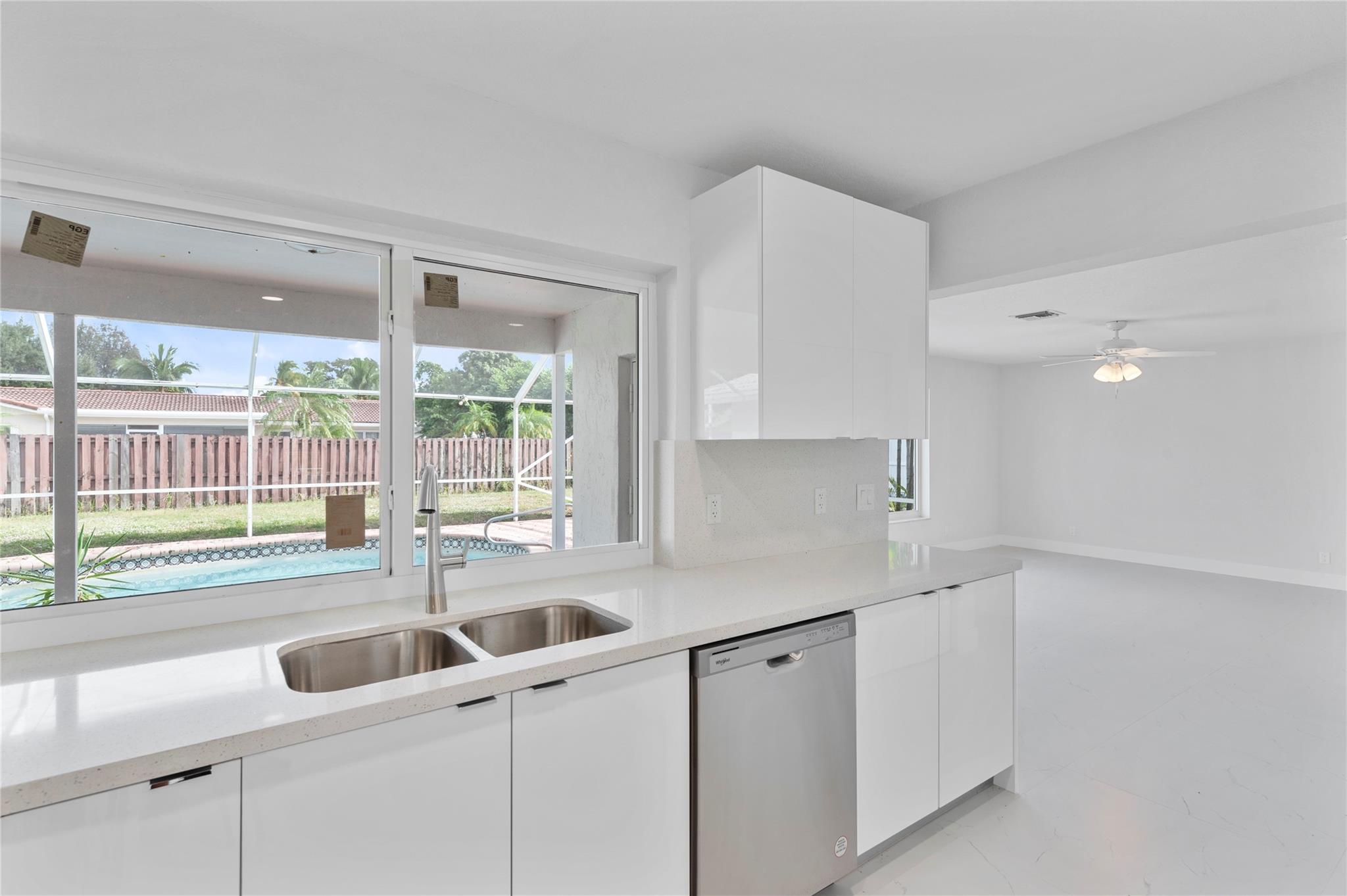 1350 SW 72nd Ave Sold Property