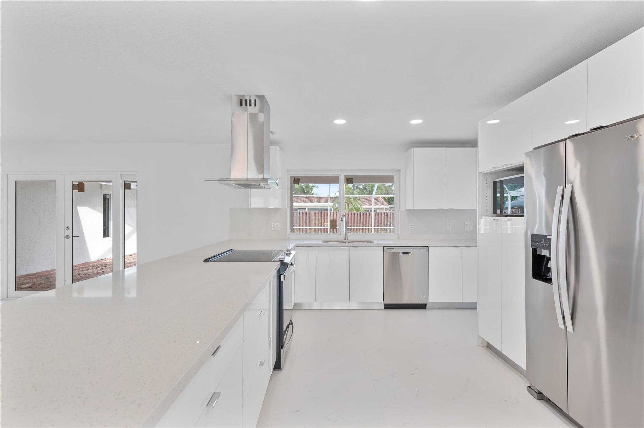 1350 SW 72nd Ave Sold Property