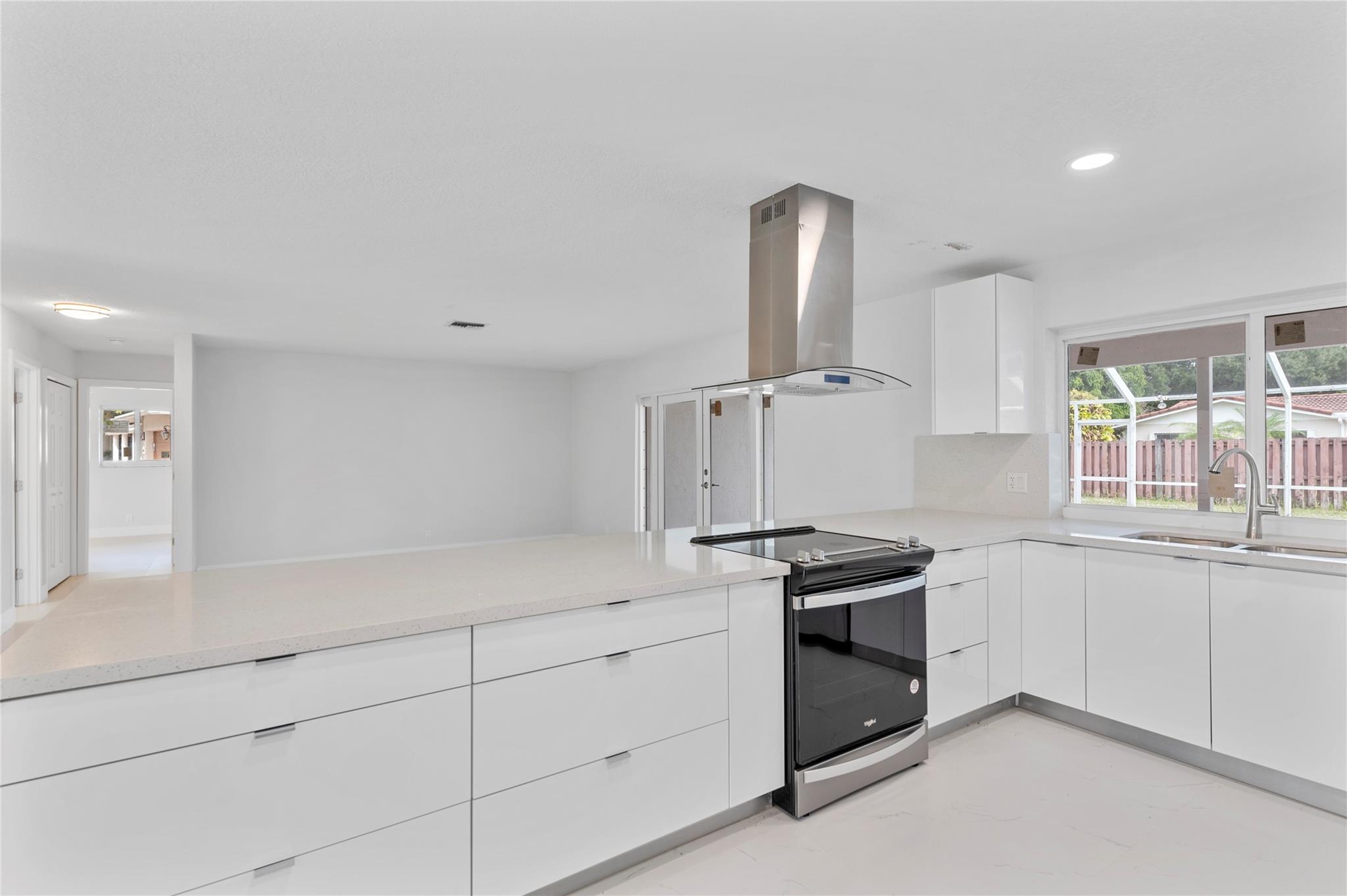 1350 SW 72nd Ave Sold Property