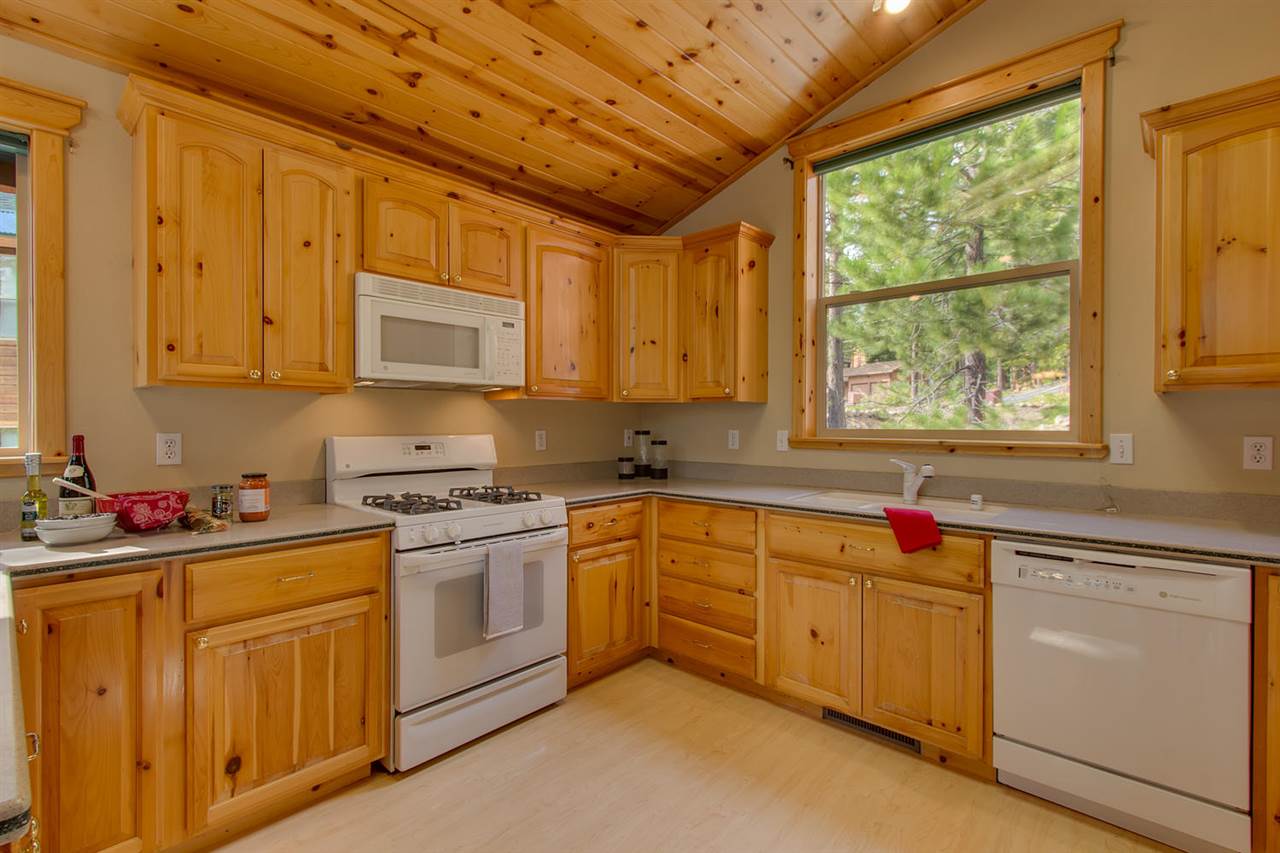 13165 Falcon Point Place Truckee CA 96161 Sold Property