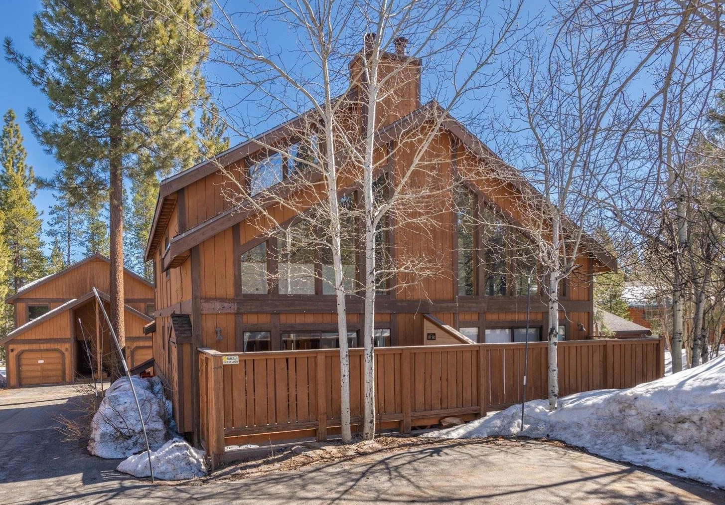 11441 Northwoods Boulevard UNIT B Truckee CA 96161-6049 Sold Property