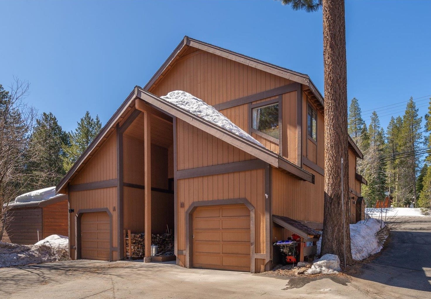 11441 Northwoods Boulevard UNIT B Truckee CA 96161-6049 Sold Property