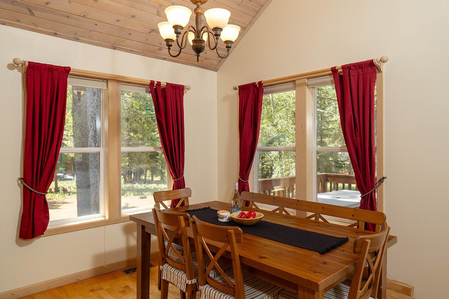 11940 Muhlebach Way Truckee CA 96161 Sold Property