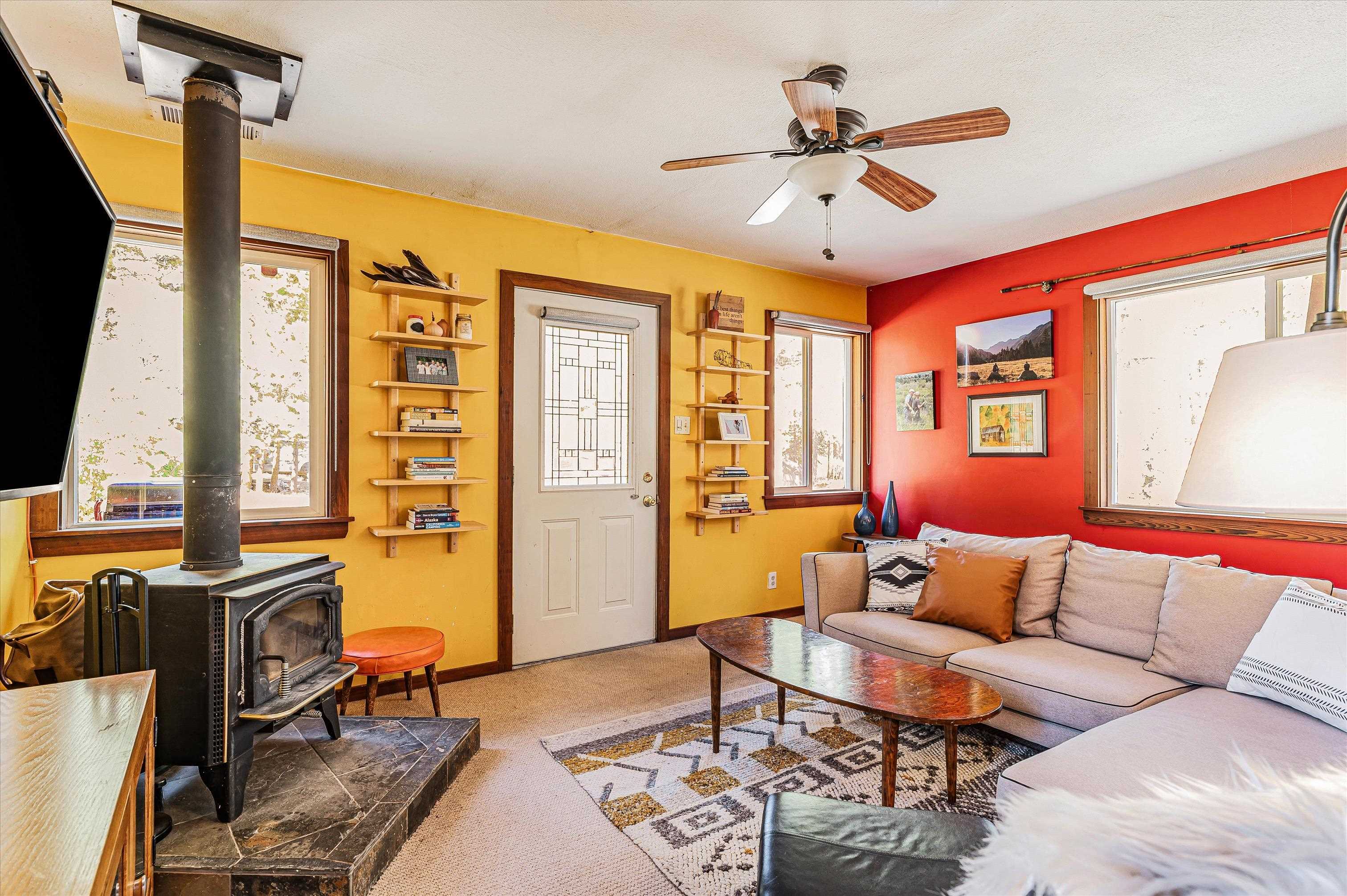 12095 Deerfield Drive Truckee CA 96161-0000 Sold Property