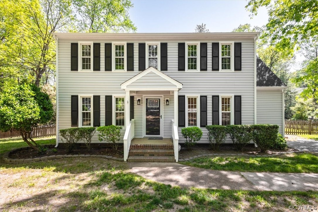 Welcome to 4603 Landing Circle!
