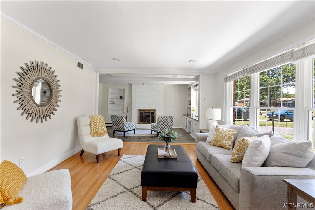 Freshly refinished hardwood floors, opens to Den/O