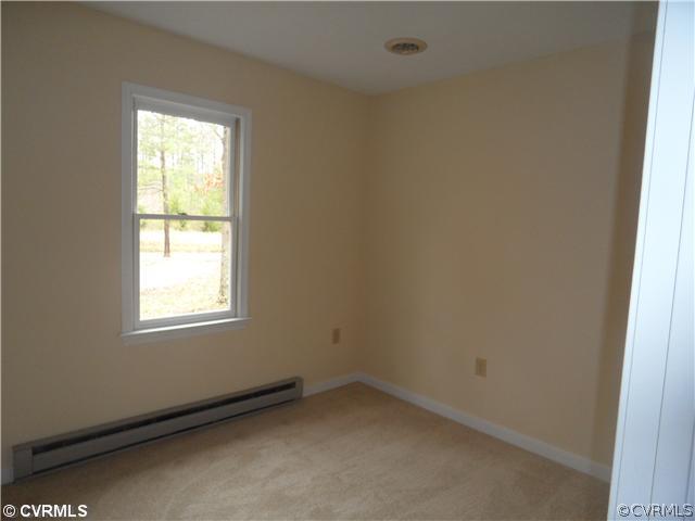 2827 Three Bridge Road Exterior Front - Bedroom