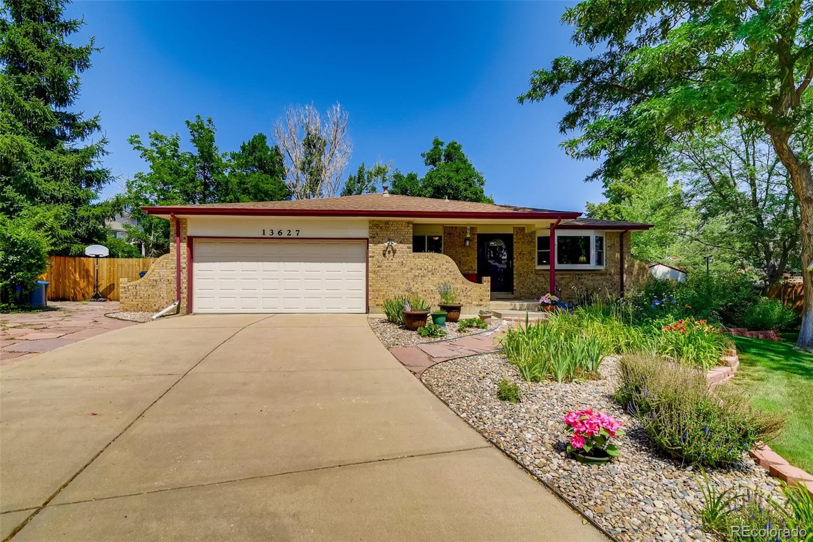 13627 Leo, Littleton CO 80124 Sold Property