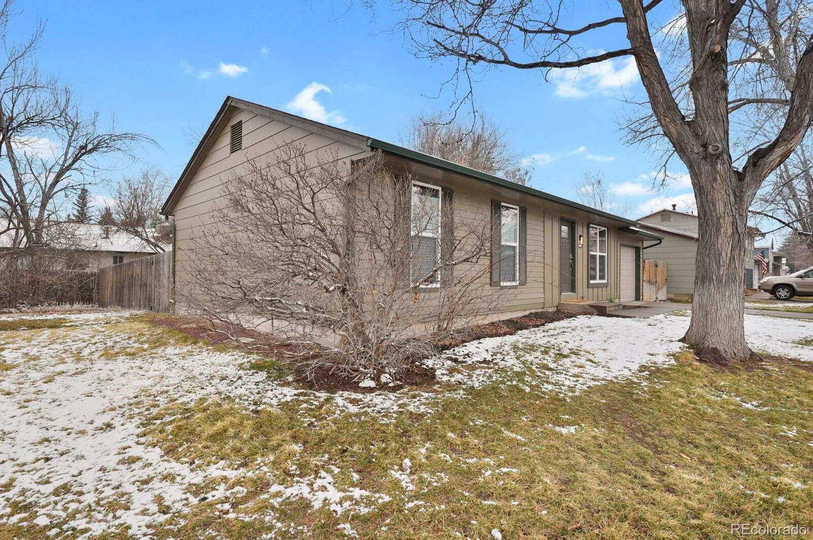 8767 Floyd, Lakewood CO 80227 Sold Property