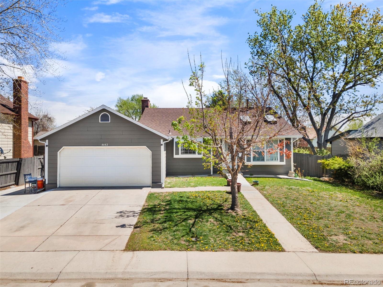 4442 Elkhart, Denver CO 80239 Sold Property