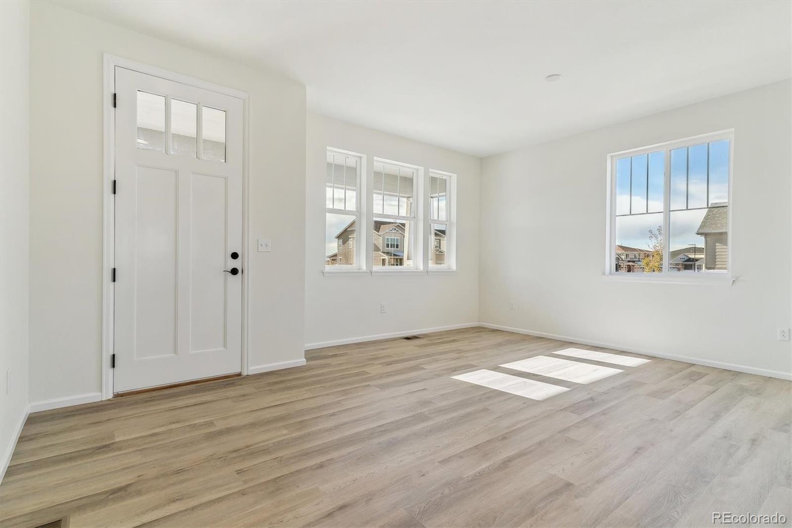 24503 36th Aurora Sold Property