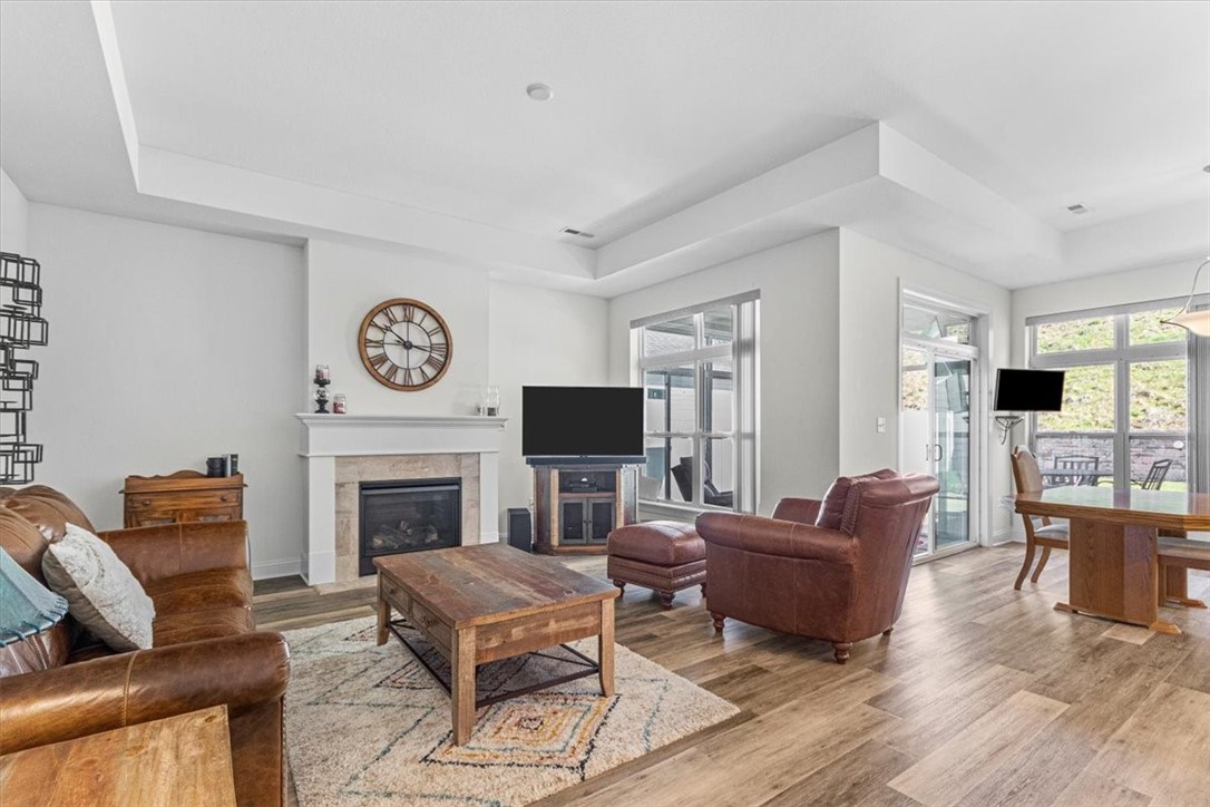 308 Dupont Dr Sold Property