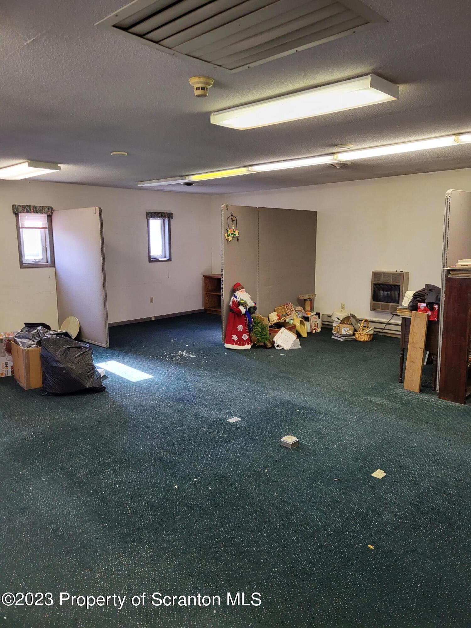 447 Easton Turnpike Sold Property