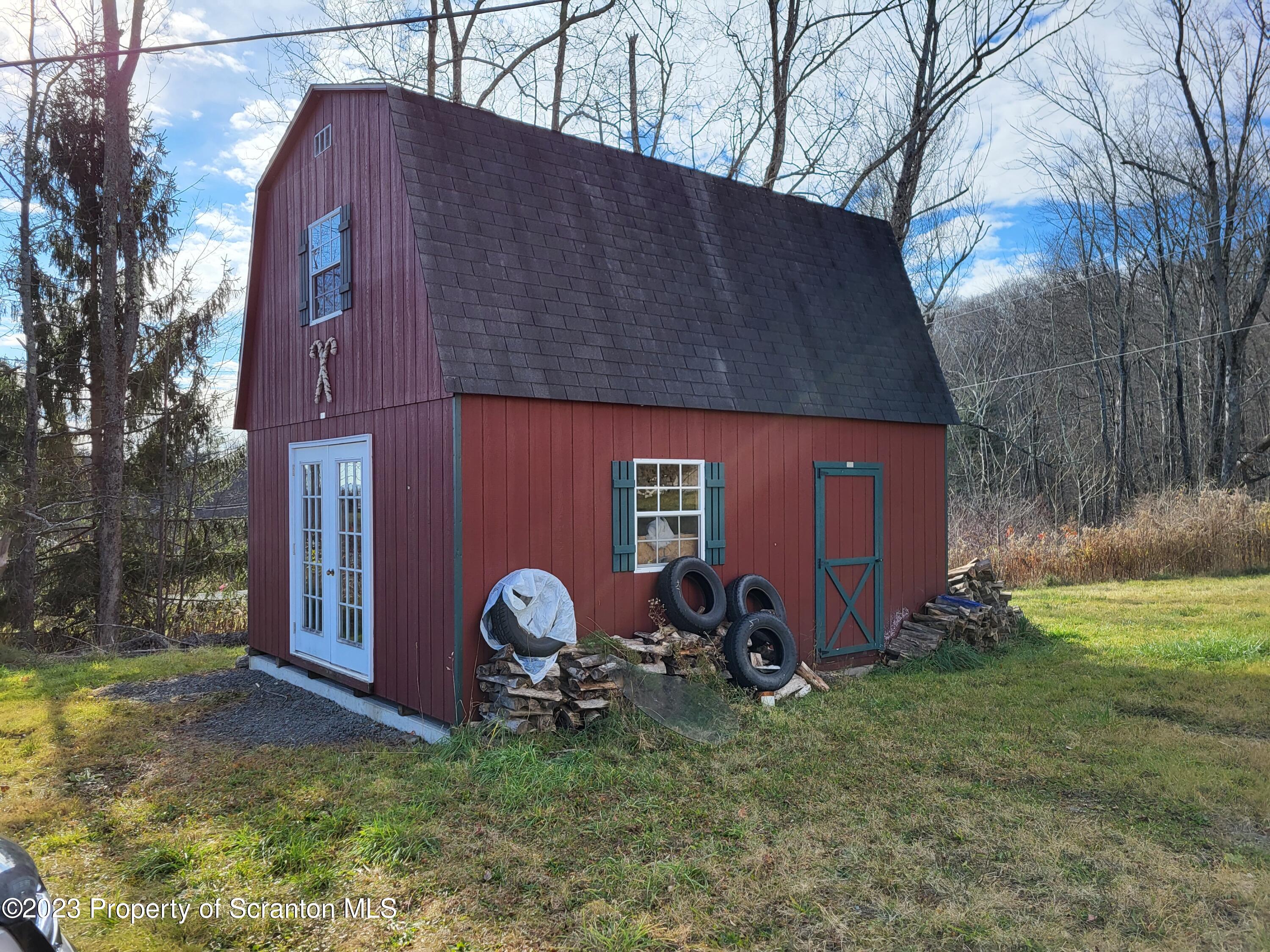 447 Easton Turnpike Sold Property