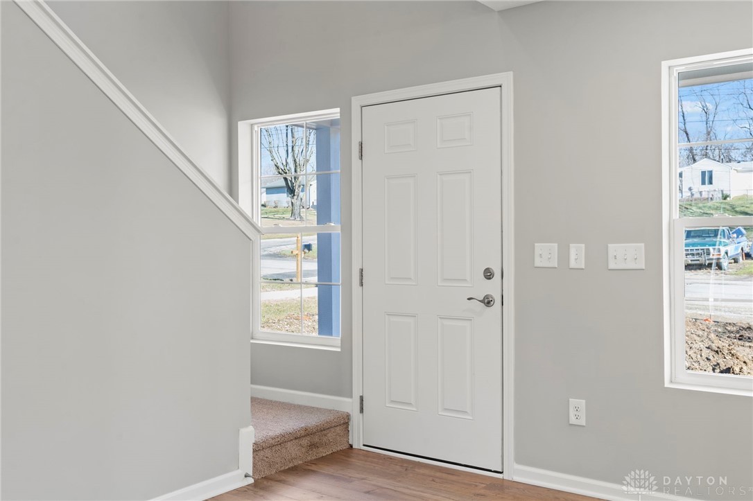 1761 Magnolia Boulevard Sold Property