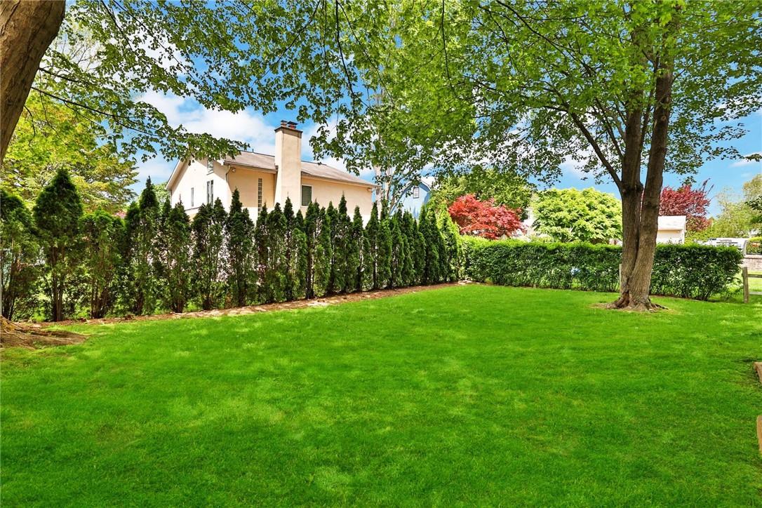 291 Willis Hawthorne Ny 10532 Sold Property