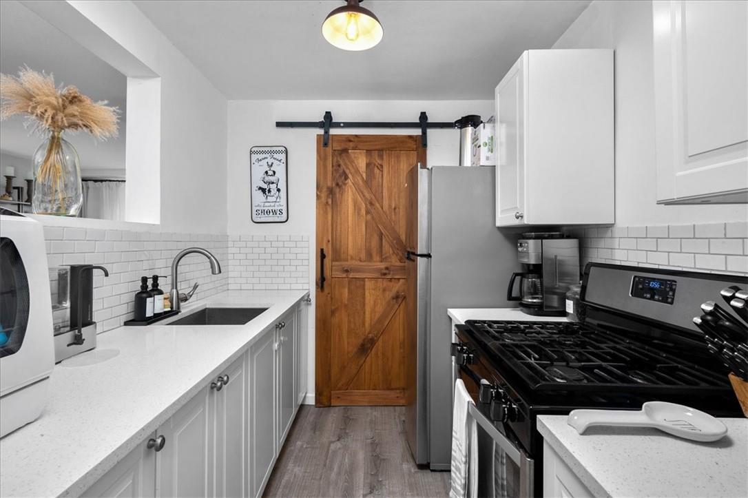 4200 Herkimer UNIT 4g Bronx Ny 10470 Kitchen