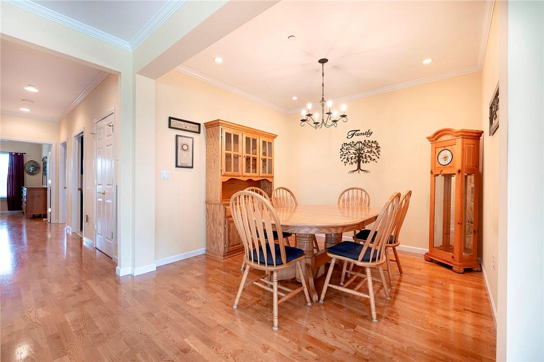 909 Egrets Carmel Ny 10512 Dining Area