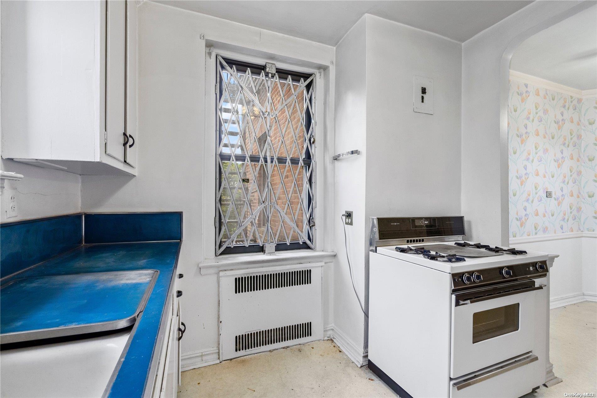 84-51 Beverly UNIT 4a Kew Gardens Ny 11415 Sold Property
