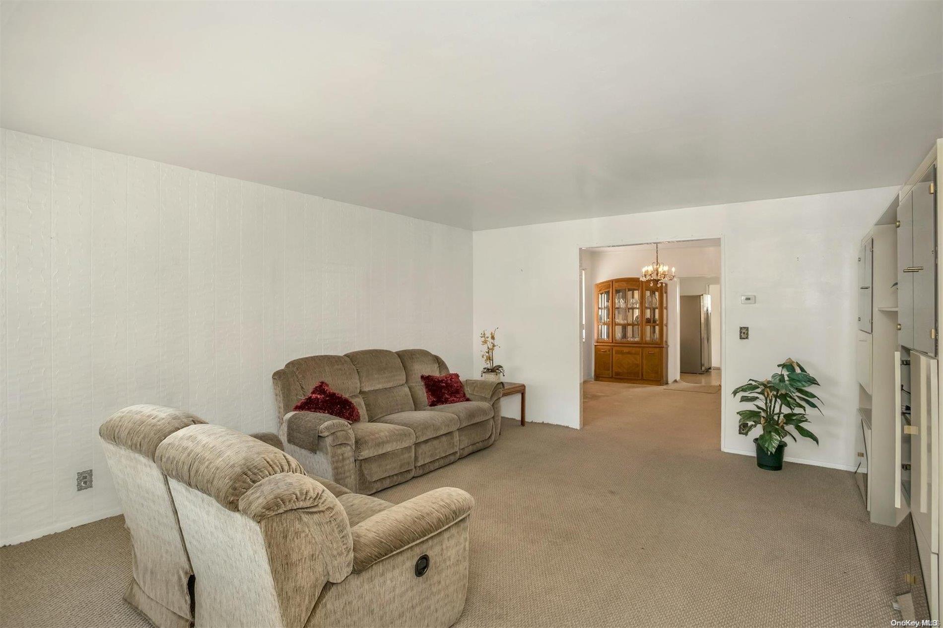 69-10 69th Glendale Ny 11385 Sold Property