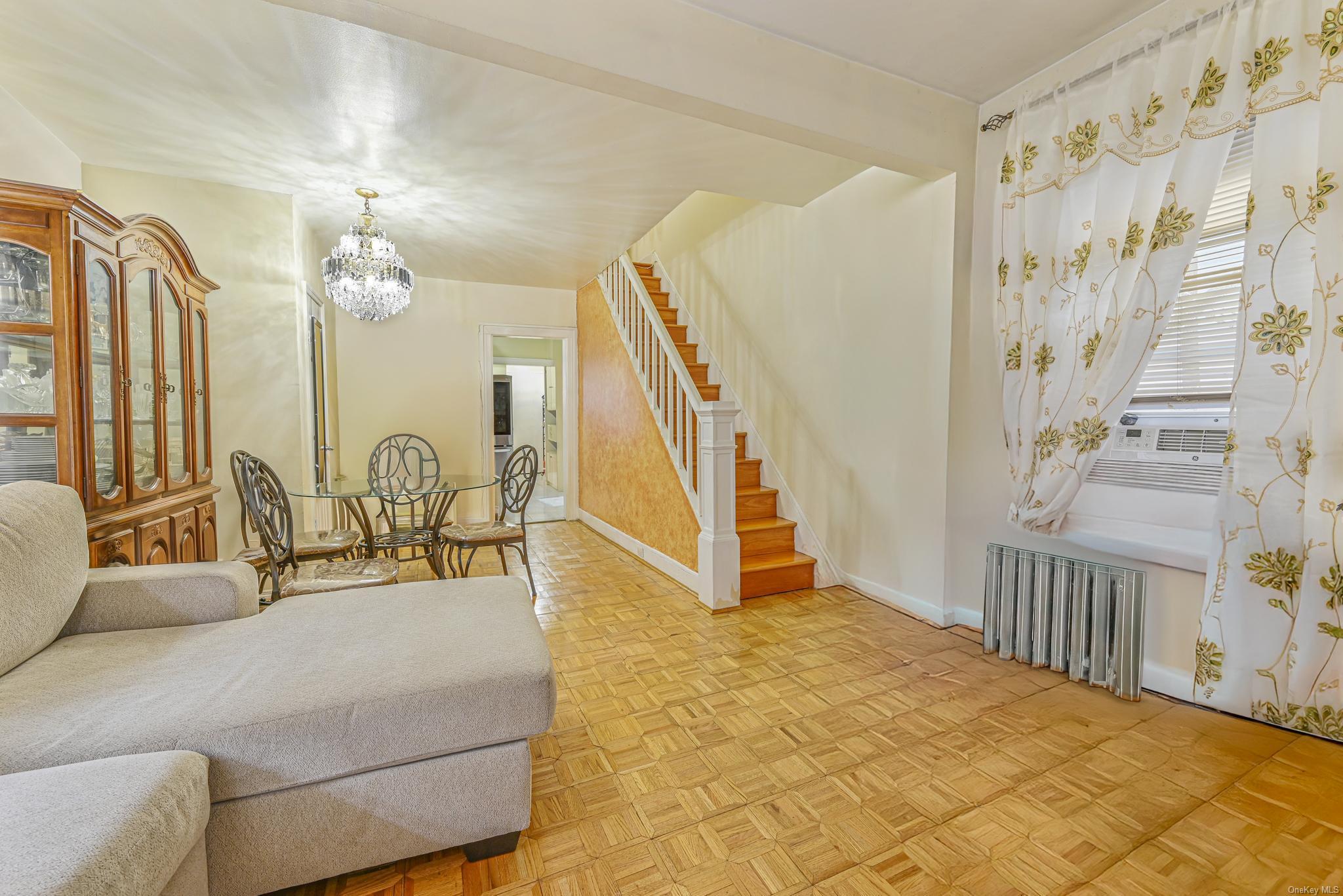 146-14 123rd New York Living Room