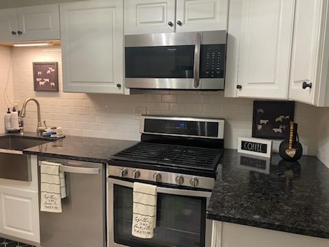 296 Country Club Pomona Ny 10970 Kitchen