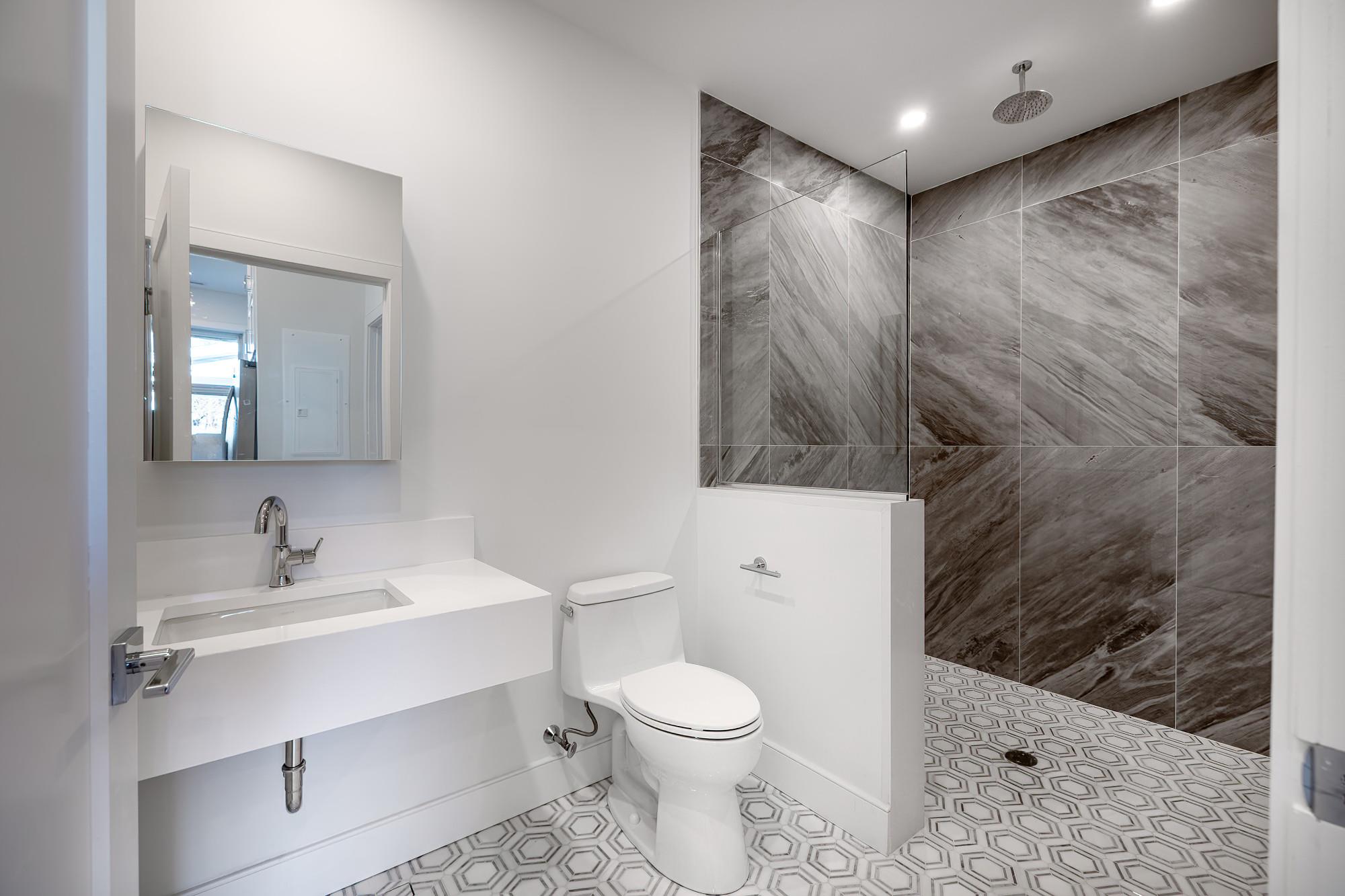 90 Highland UNIT 3 Ossining Ny 10562 Bathroom