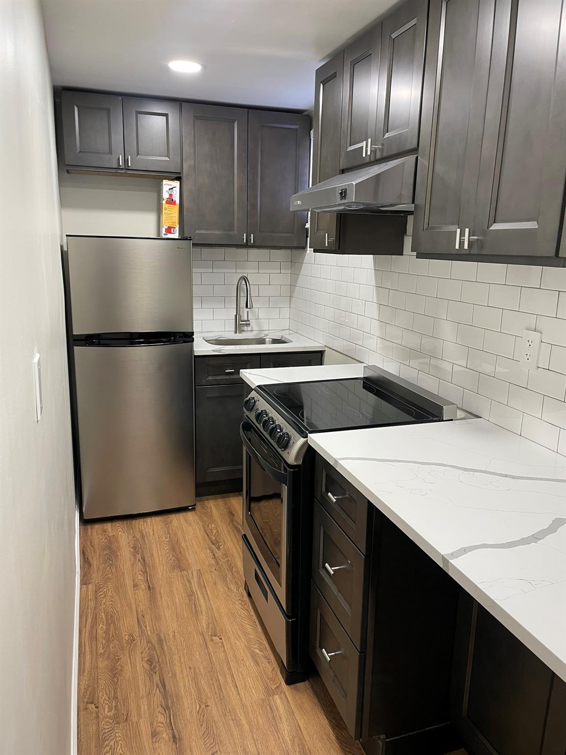 159 Elm UNIT L Mount Vernon Kitchen