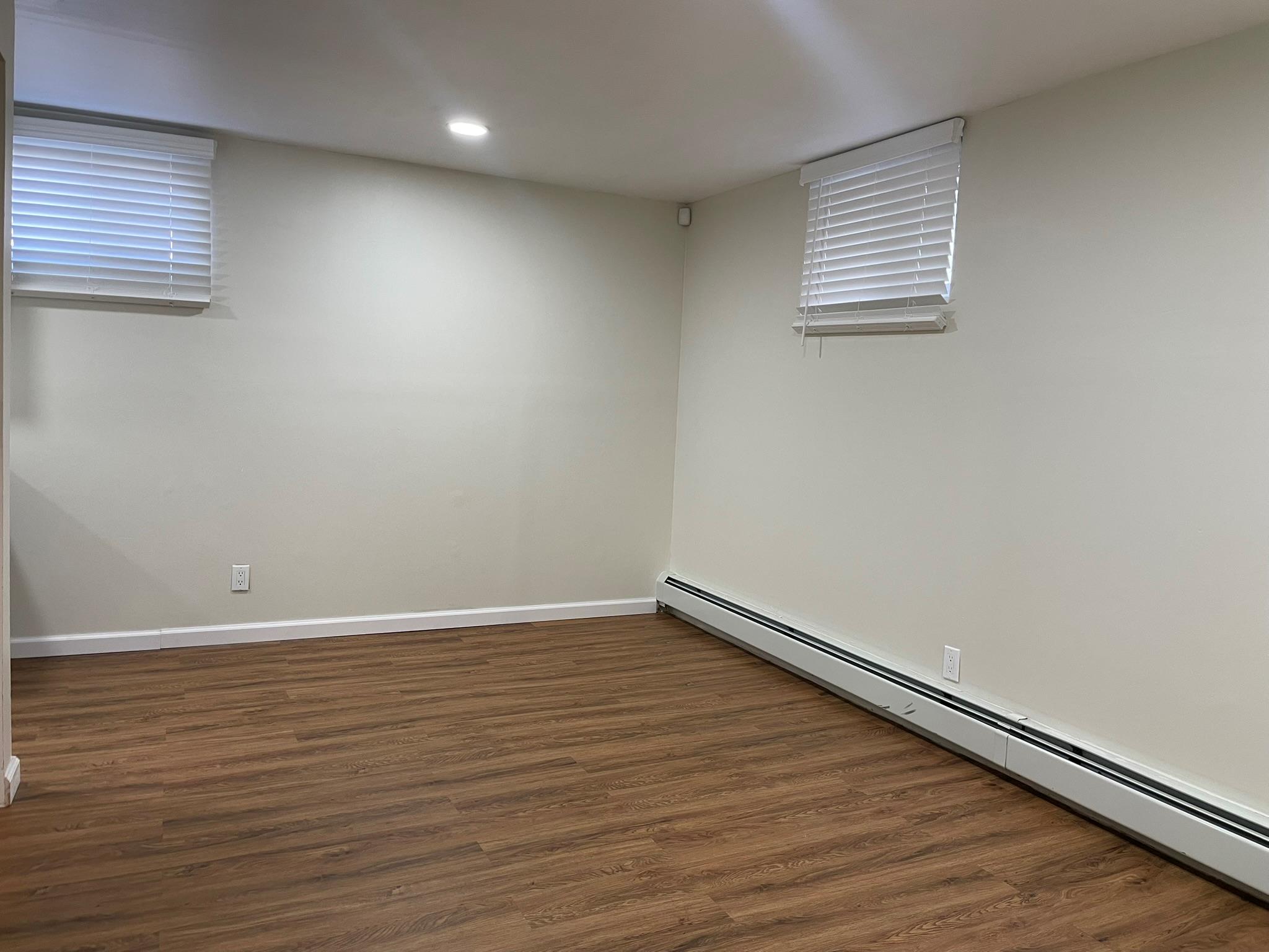 159 Elm UNIT L Mount Vernon Living Room