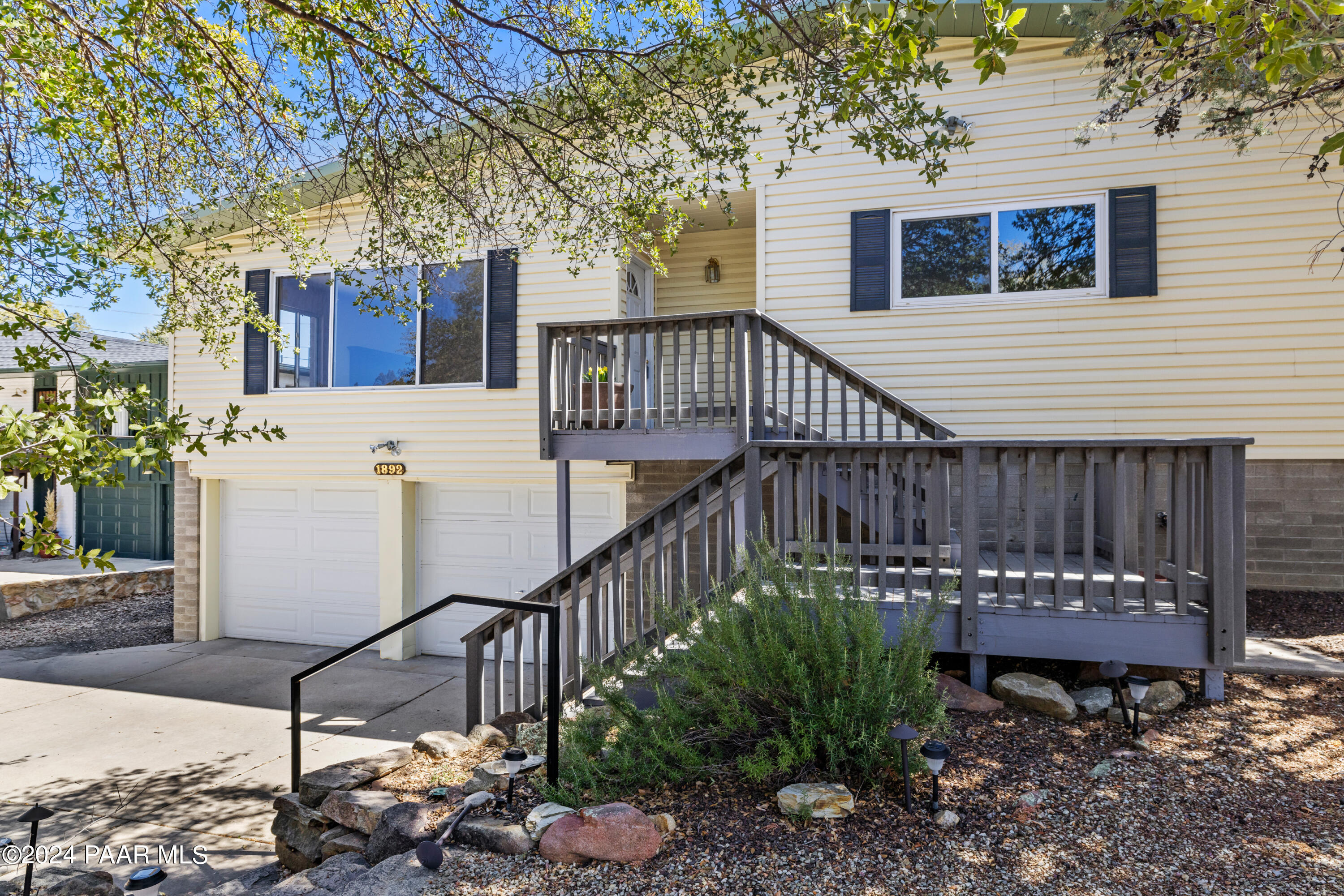 1892 Thumb Butte Prescott Az 86305 Sold Property