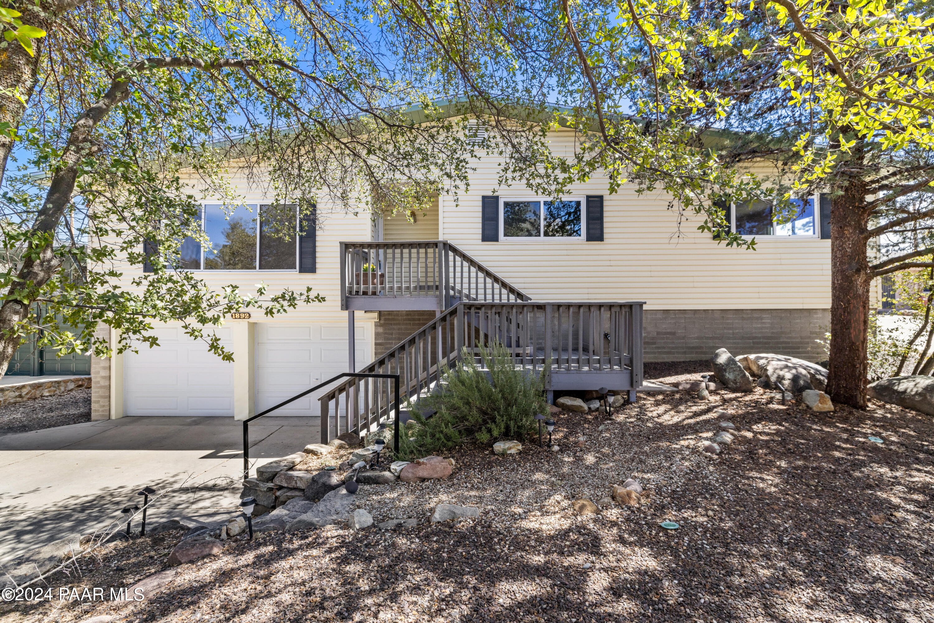 1892 Thumb Butte Prescott Az 86305 Sold Property