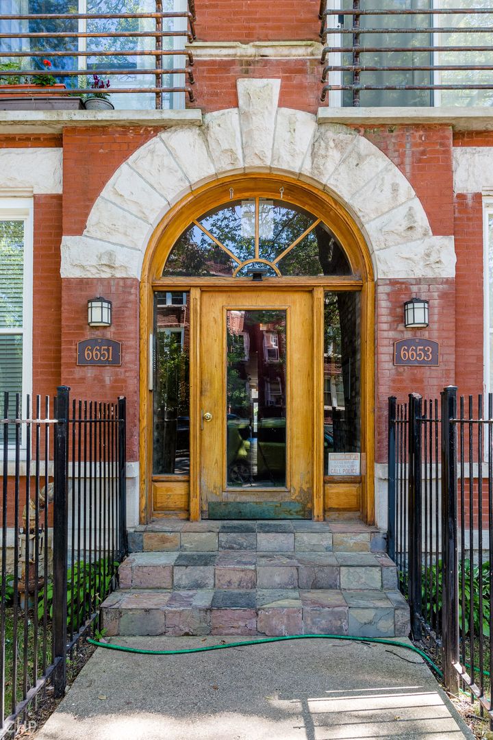 6651 Maryland UNIT 1W, Chicago IL 60637 Sold Property