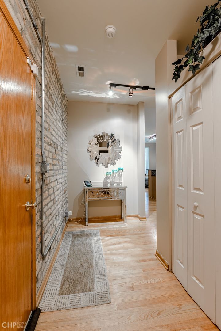 6651 Maryland UNIT 1W, Chicago IL 60637 Sold Property