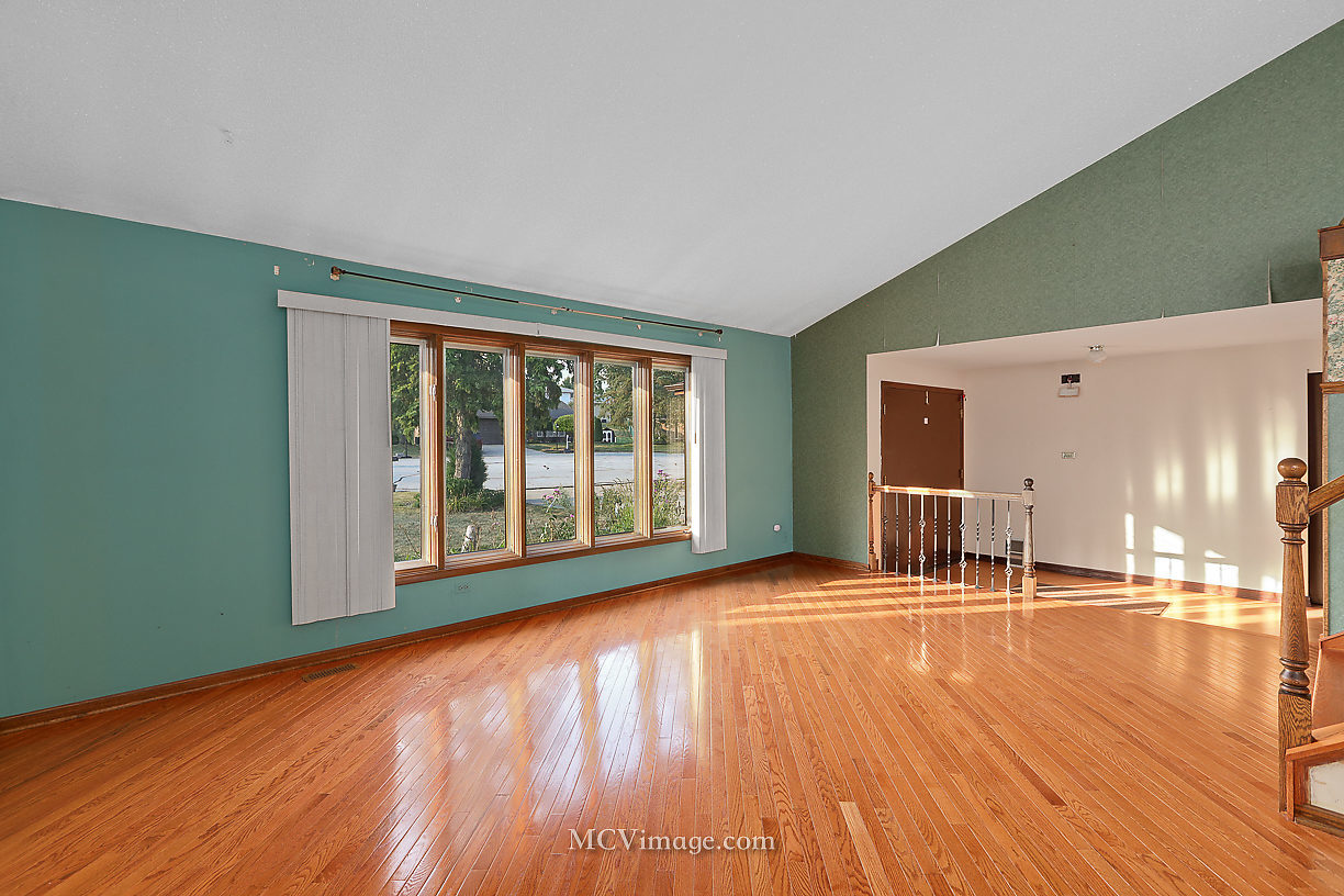 8521 Interlochen, Palos Hills IL 60465 Sold Property