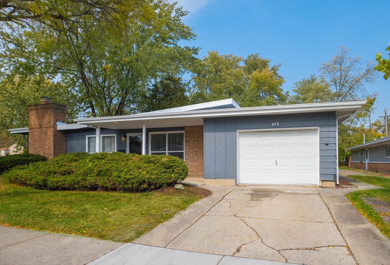 372 Winona, Park Forest IL 60466 Sold Property