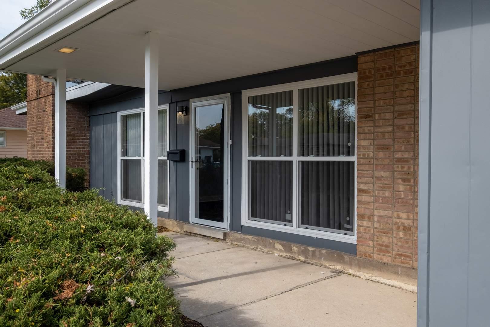 372 Winona, Park Forest IL 60466 Sold Property