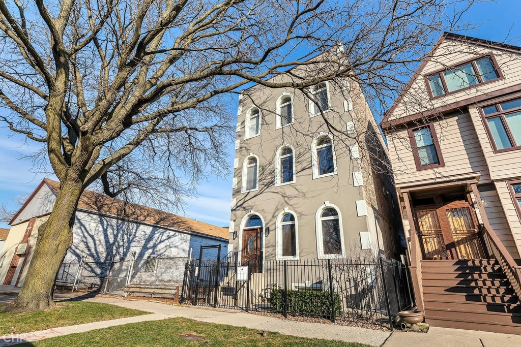 4737 Wabash UNIT 2, Chicago IL 60653 Sold Property