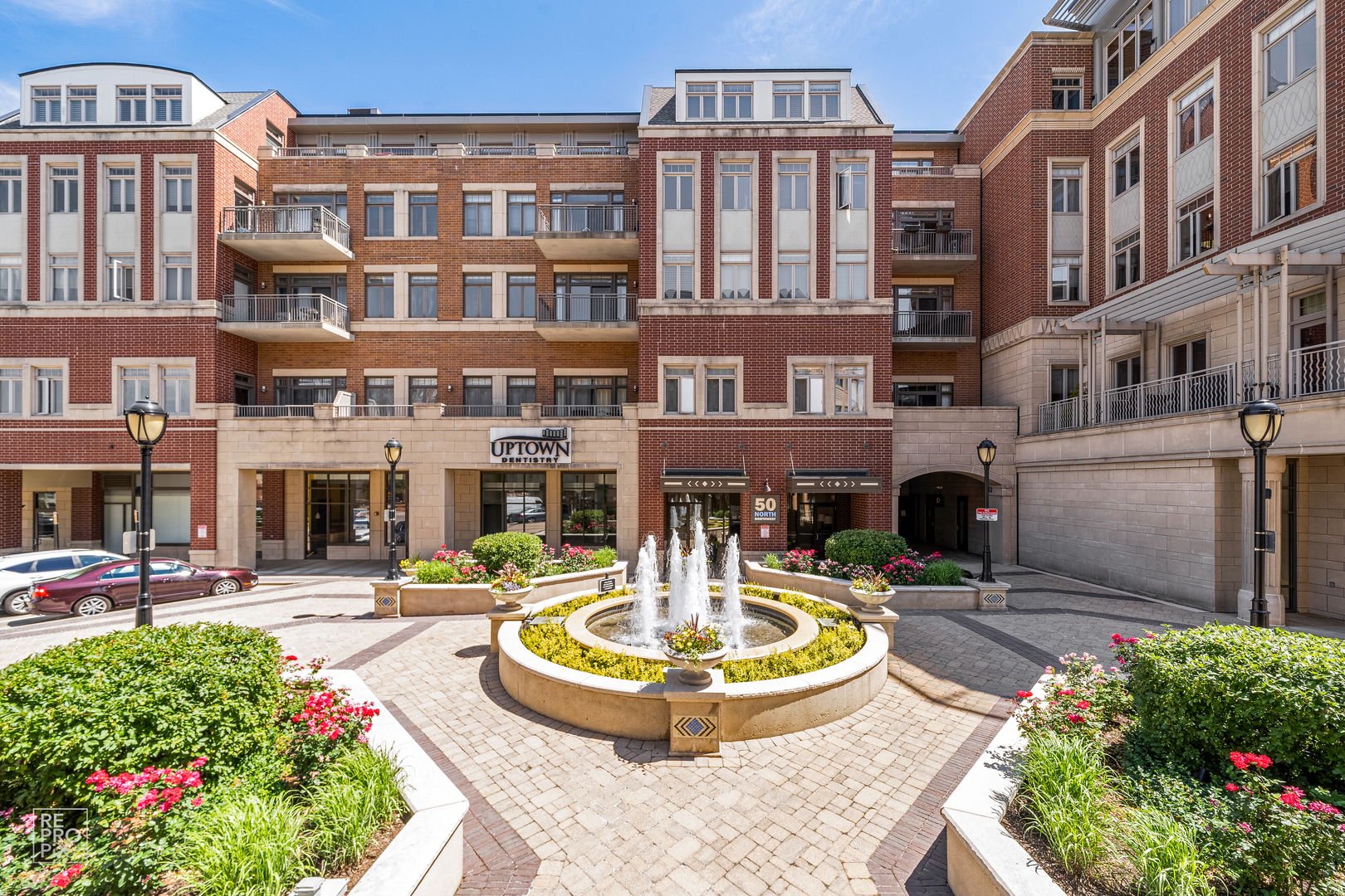 50 Northwest UNIT 301, Park Ridge IL 60068 Sold Property