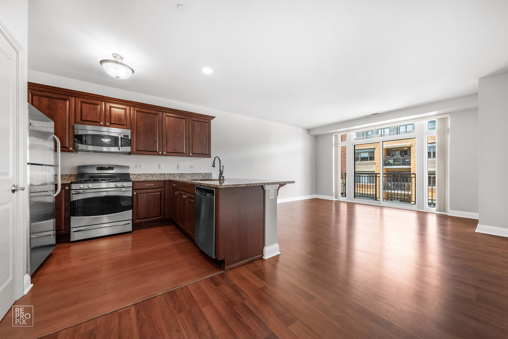 50 Northwest UNIT 301, Park Ridge IL 60068 Sold Property