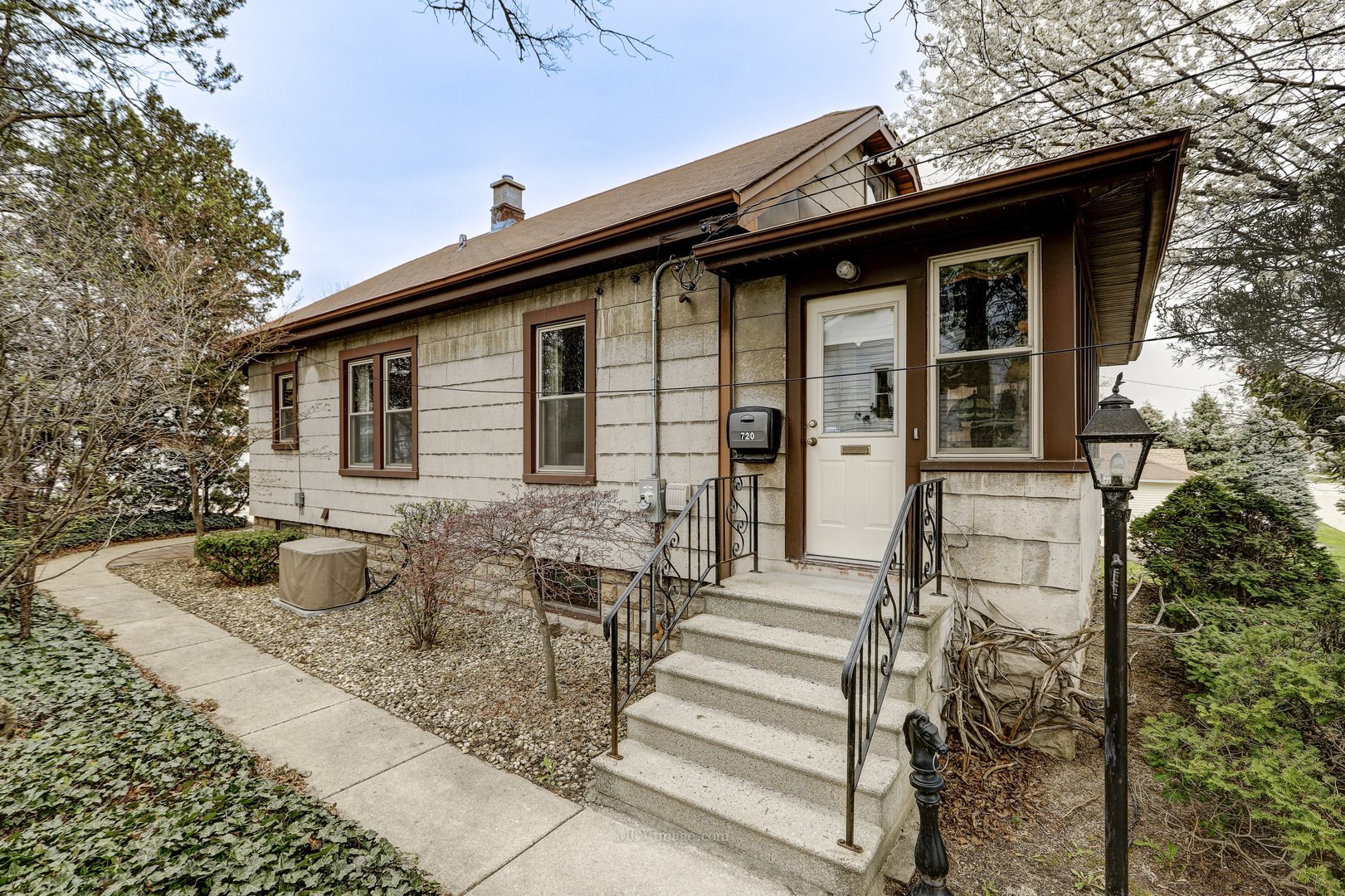 720 Walnut, Lemont IL 60439 Sold Property