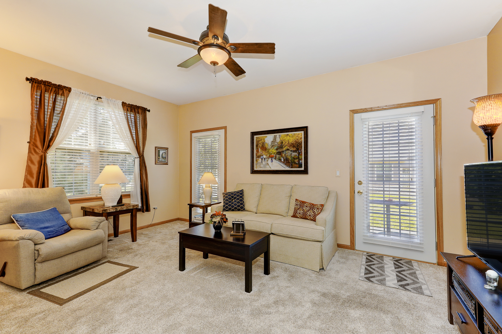 21452 Papoose Lake UNIT 21452, Crest Hill IL 60403 Sold Property