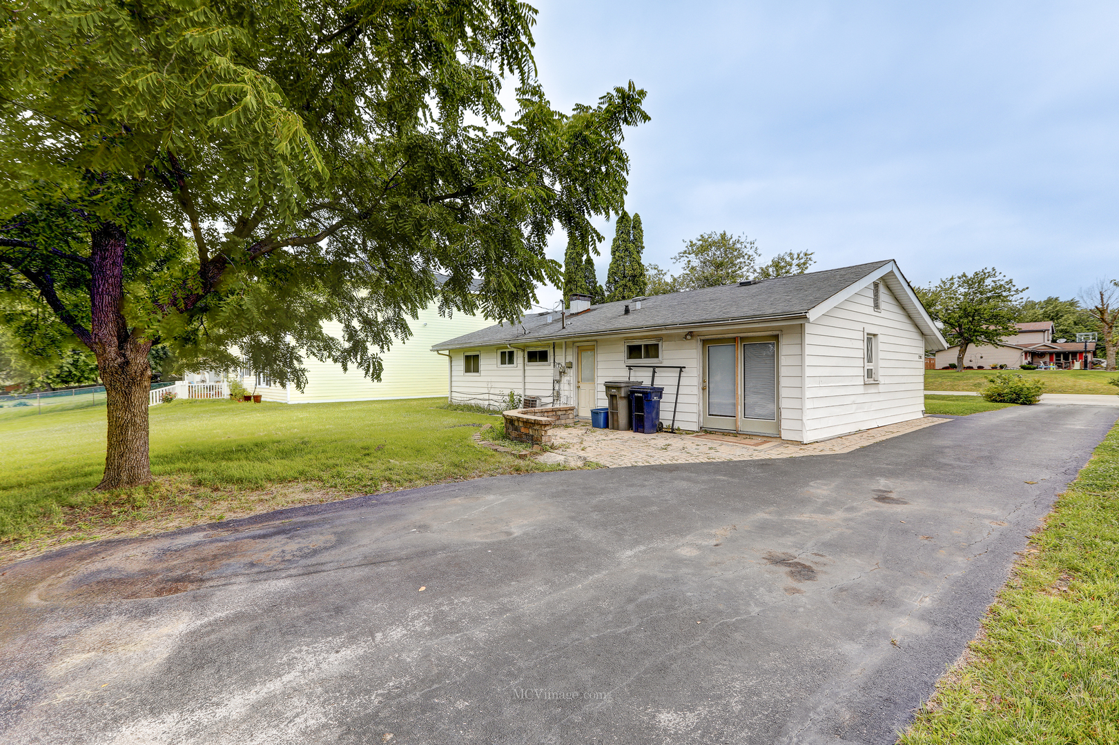 17030 Robinhood, Orland Park IL 60462 Sold Property