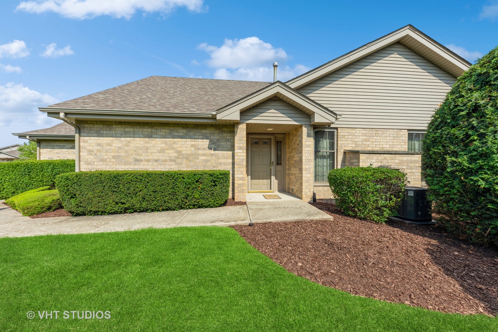 11857 Somerset, Orland Park IL 60467 Sold Property
